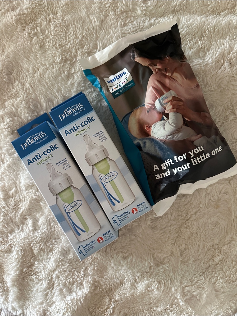 Dr. Brown's 4oz Anti-Colic Baby Bottles With Avent 4oz Anti-Colic Baby Bottle